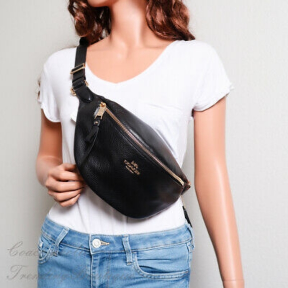 Coach Fanny Pack In Pebble Leather 